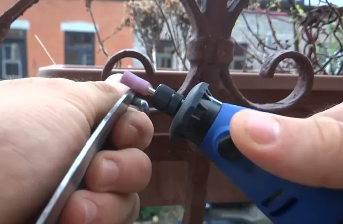 Dremel rotary tools are used for grinding, sharpening, sanding, and polishing Dremel rotary tools are used for grinding, sharpening, sanding, and polishing.