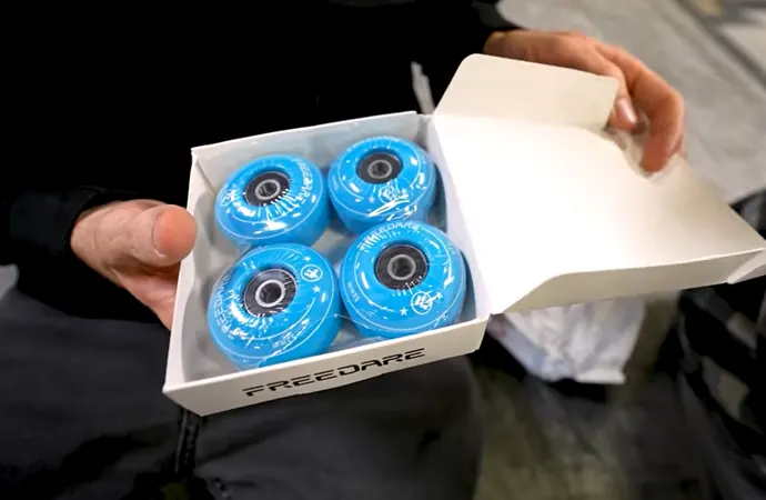 Unique Design: The cool and creative look of the item is going to get you captivated.