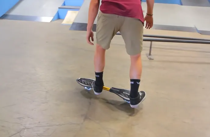 FAQs Regarding Ripstik Vs Skateboard FAQs Regarding Ripstik Vs Skateboard