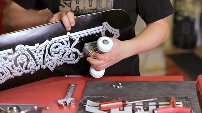 Painting A Skateboard Deck: 17 Effective Steps Only Remove the trucks