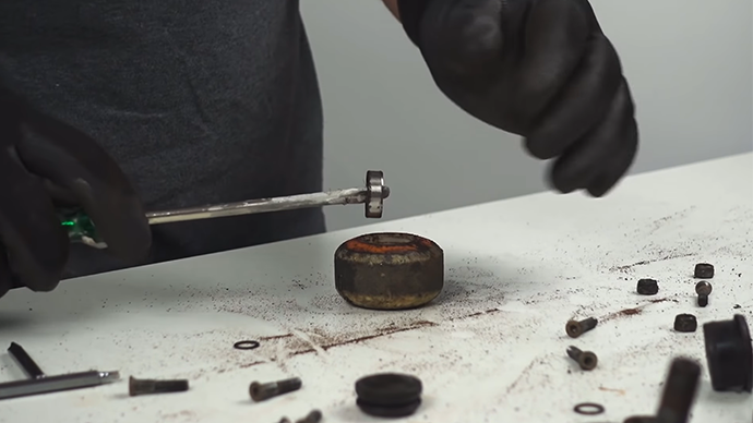 Cleaning Skateboard Wheels: How To Do It With 10 Easy Steps? Remove the Bearings from the Wheels