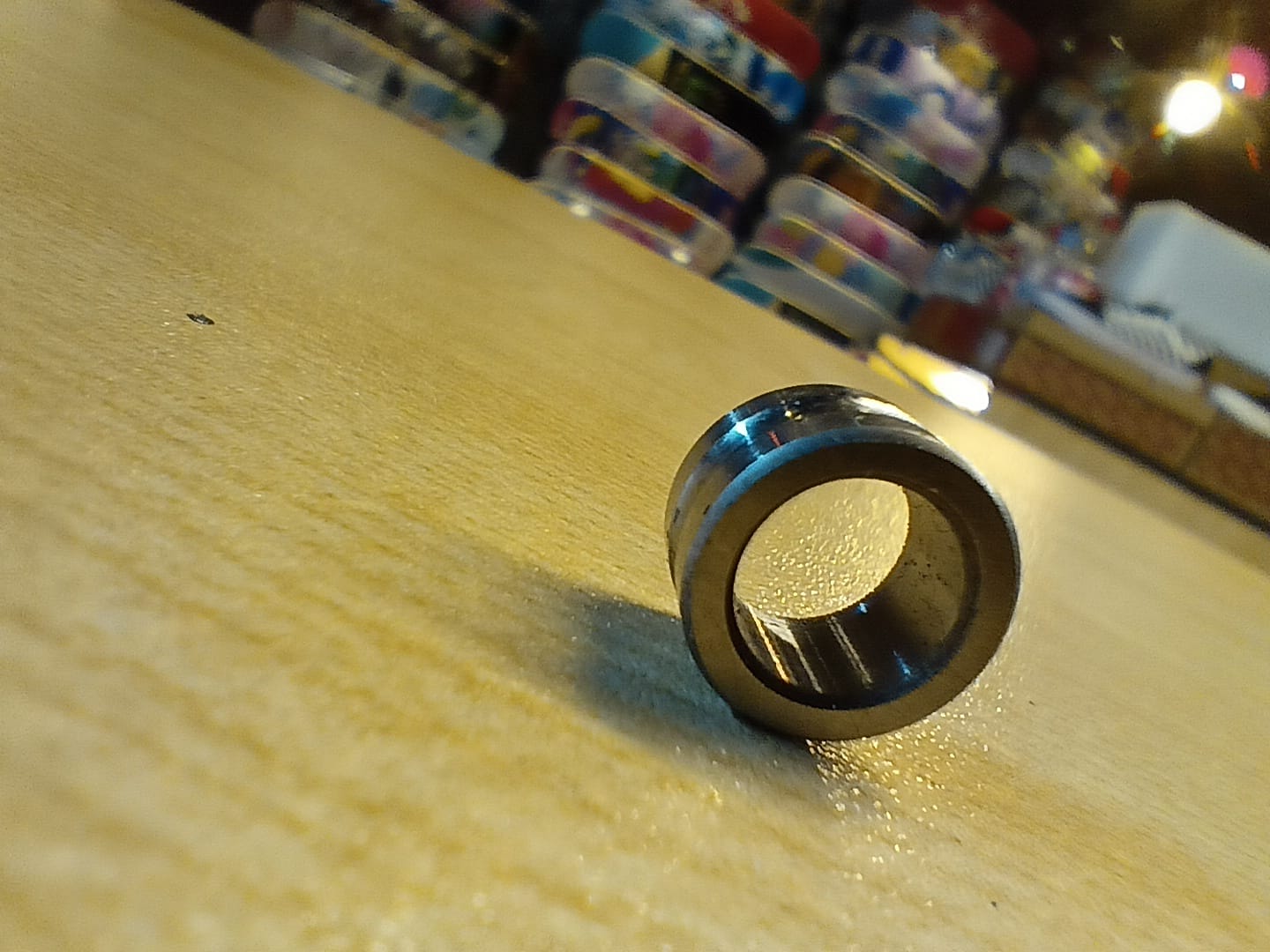 Anatomy of a Skateboard: Uncover the Surprising Secrets! You will find two small circular objects in between the hanger’s inner bearings and between the nuts on the axle. These are called washers.